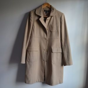 • WOOL BLEND COAT •